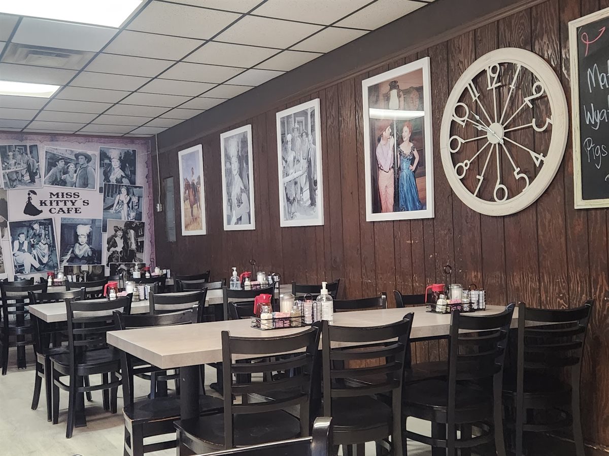 Miss Kitty's Cafe | Mexican & American Grill
